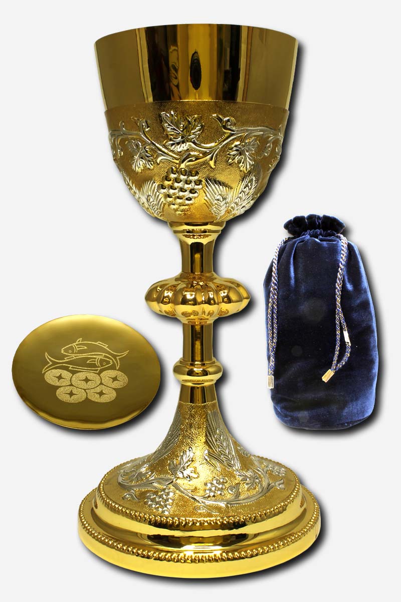 CHALICE WITH PATEN AND POUCH -