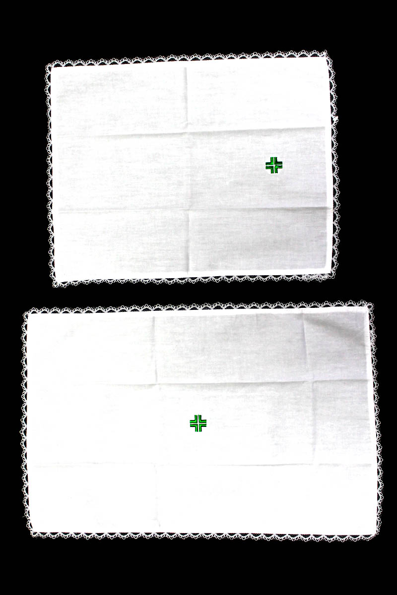 Mass Linen Set Green - Cross - Image 3