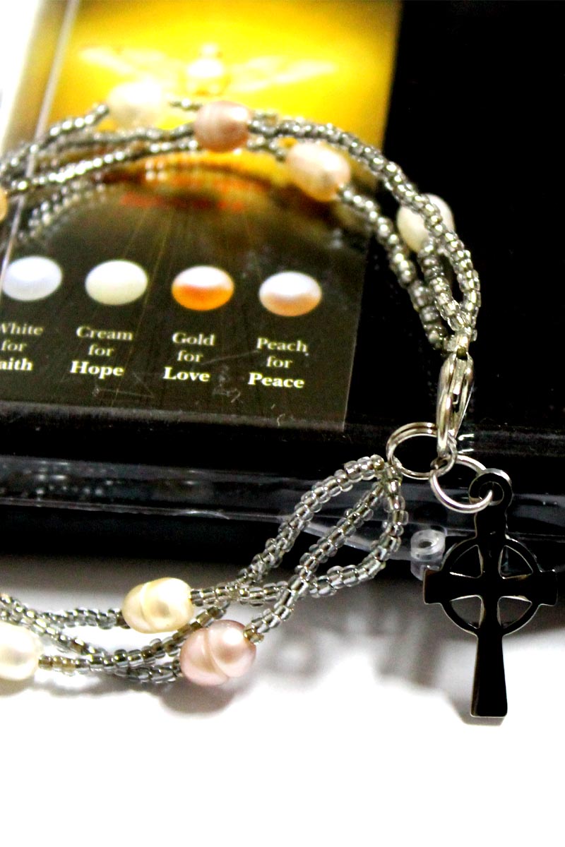ROSARY BRACELET PEARL