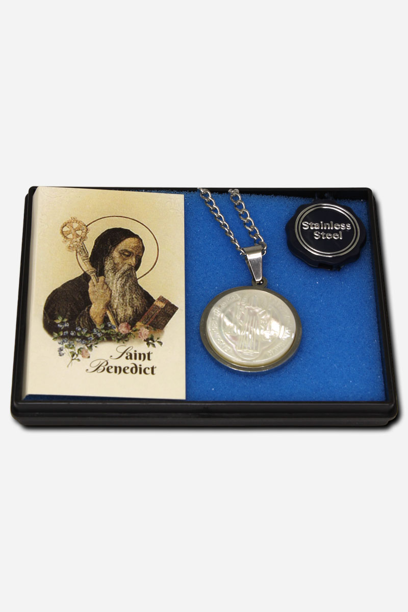 SAINT BENEDICT NECKLACE - Sea Shell - Image 4