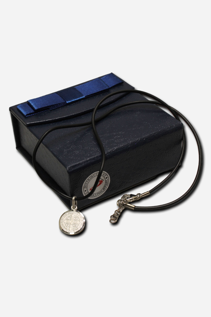 Saint Benedict Necklace - 1cm - Italy - Image 3
